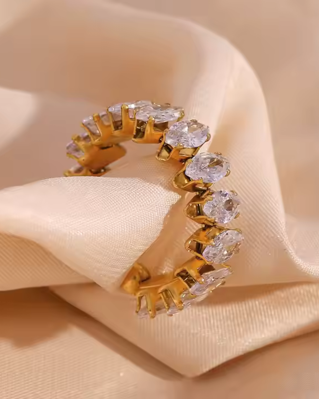 Cora Ring