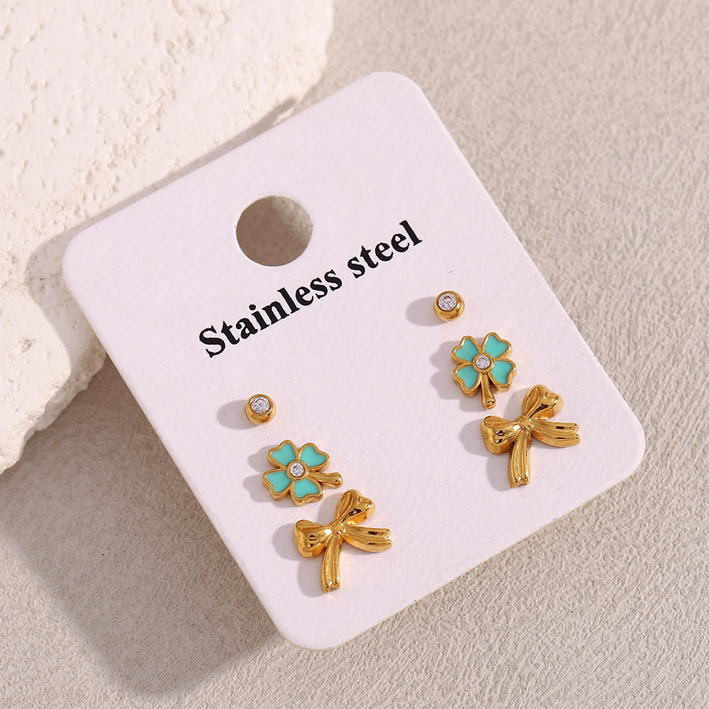 Playful Stud 3pc Set