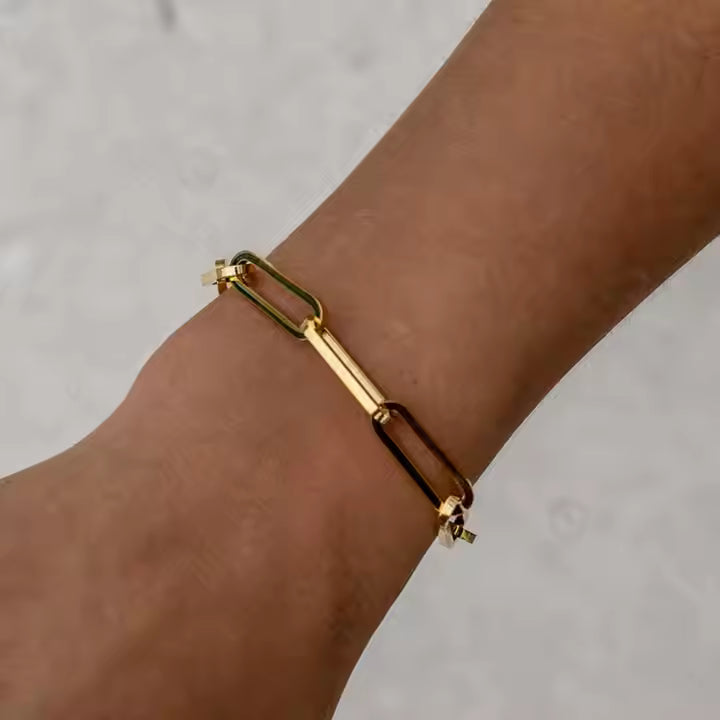 Everlasting Paperclip Bracelet