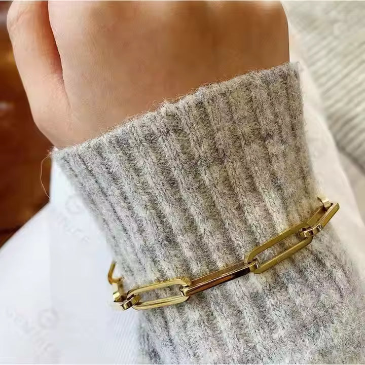 Everlasting Paperclip Bracelet