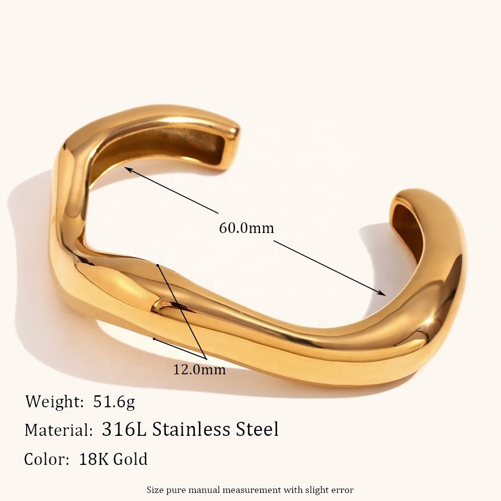 Water Wave Cuff