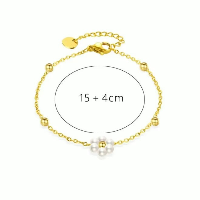 Floral Pearl Bracelet