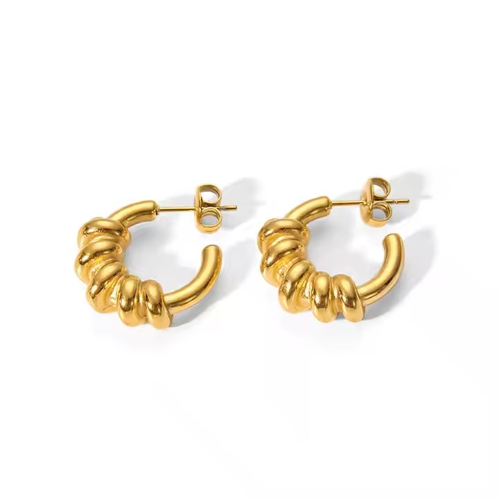 Luna Twisted Hoops