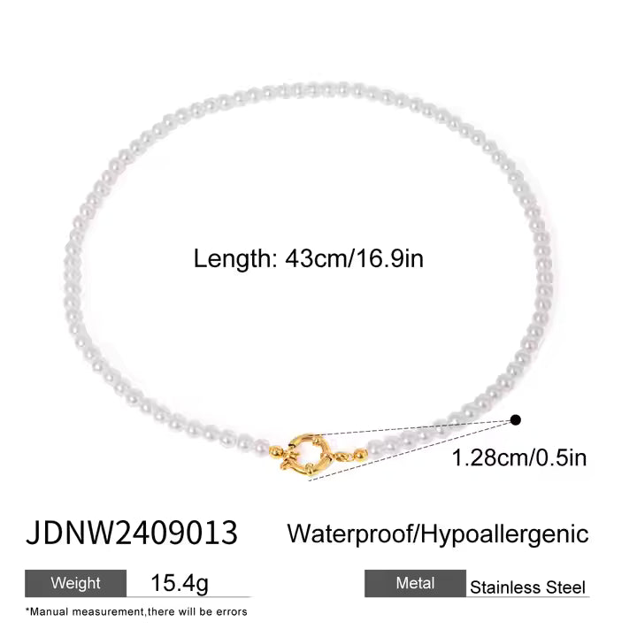 Pearl Buckle Necklace