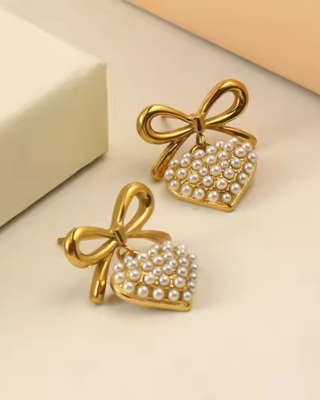 Heart & Bow Pearl Earrings