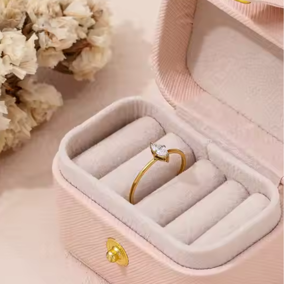 Solitaire Grace Ring