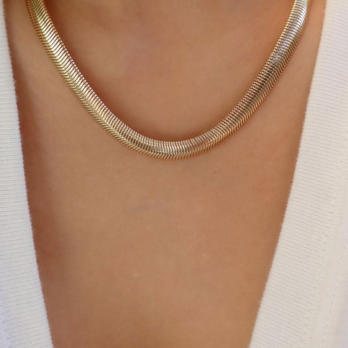 Bold Herringbone Necklace - Shvetah