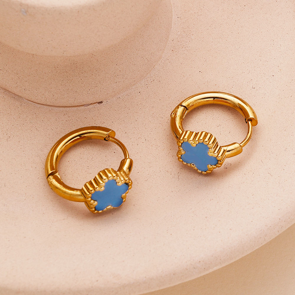 Clover Hoops