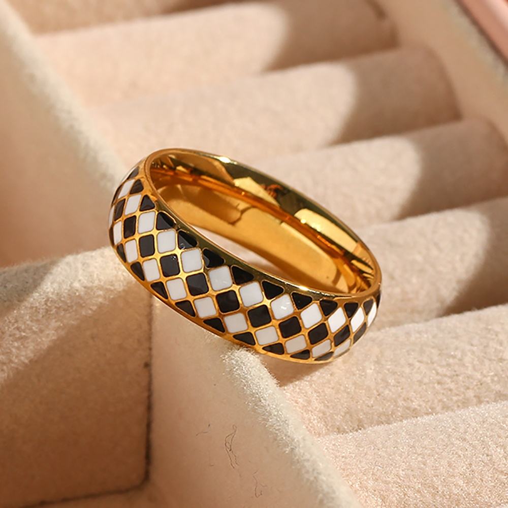 The Checkered Ring