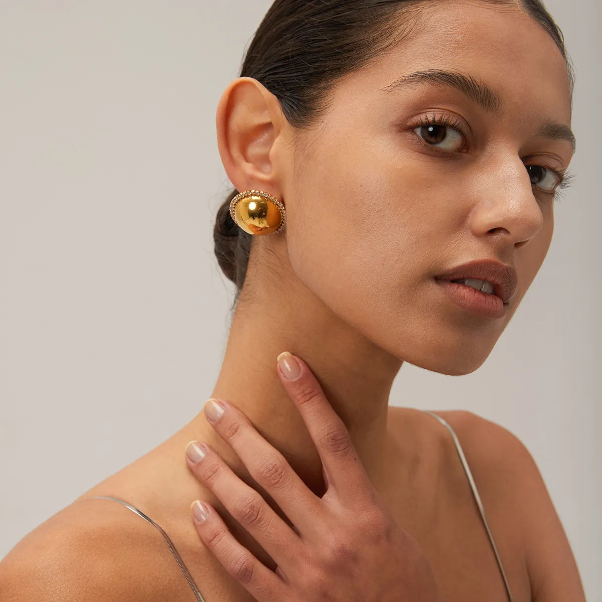 Mira Studs