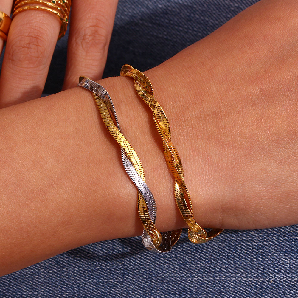 Two Toned Classic Chain Bracelet