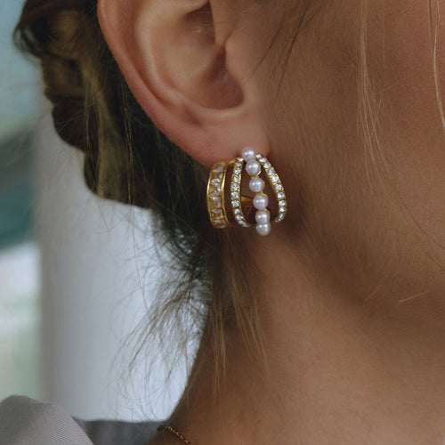 Pearl & Crystal Triple Huggies