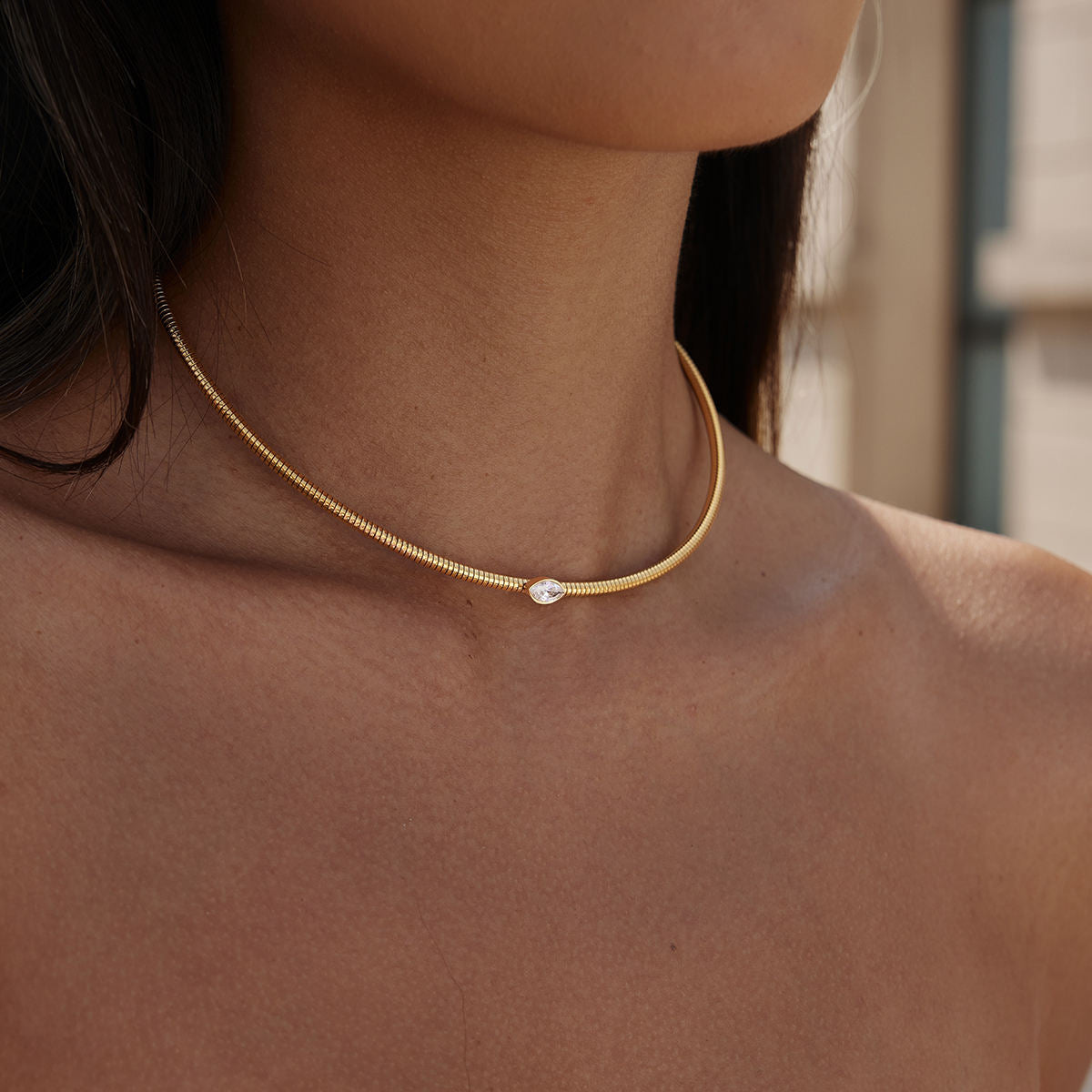 Mia Single Crystal Choker Necklace