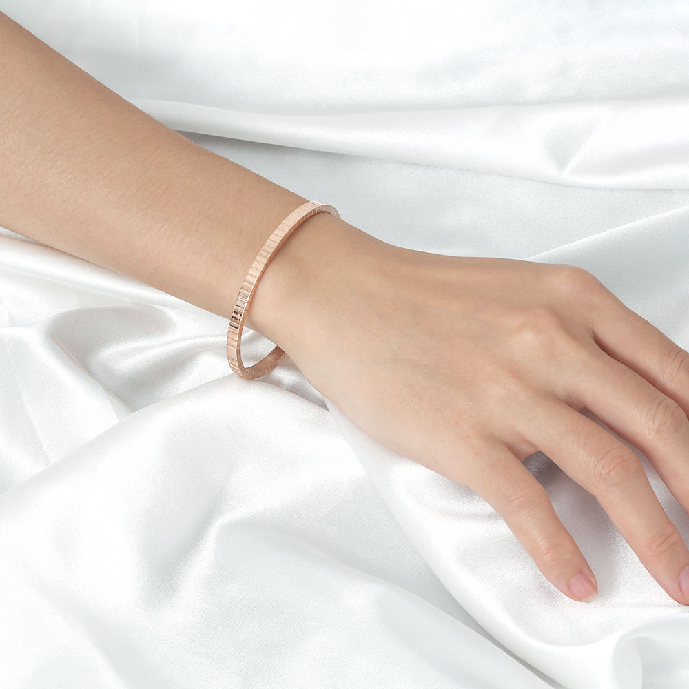 Stella Bracelet (Openable)