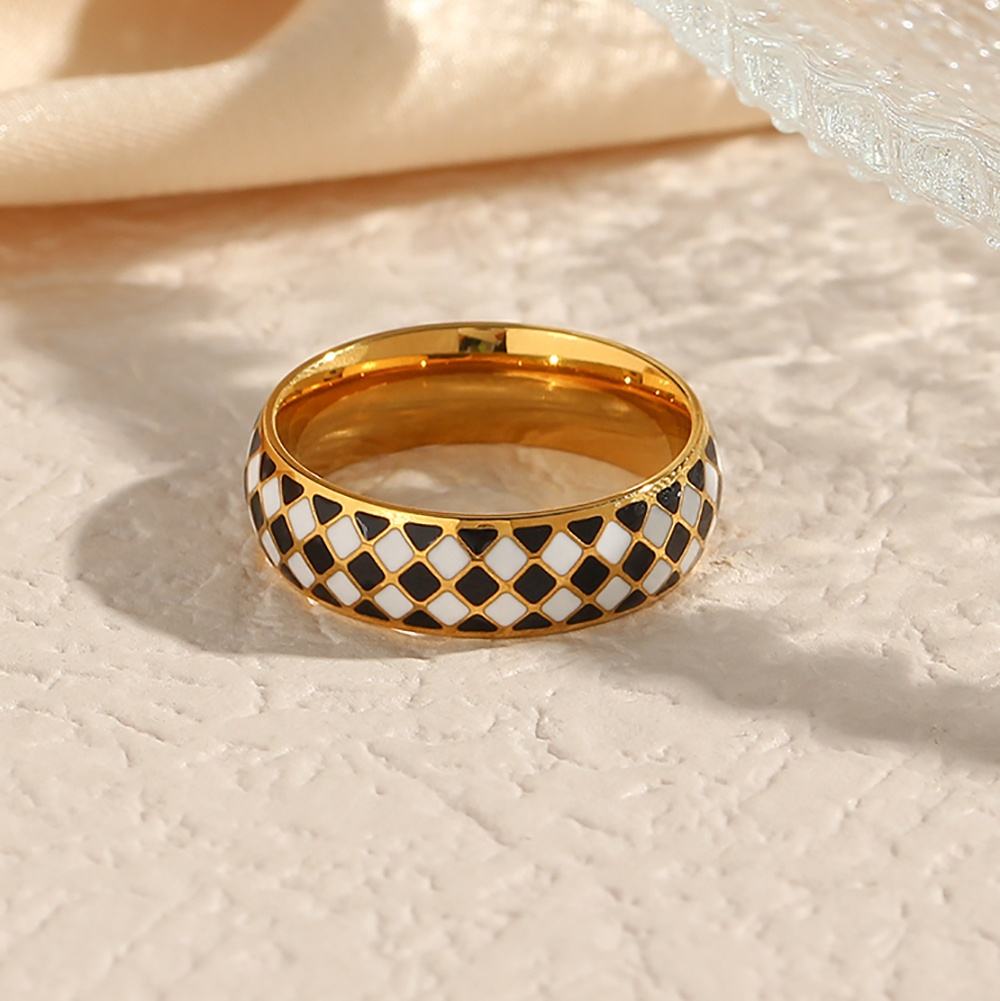 The Checkered Ring