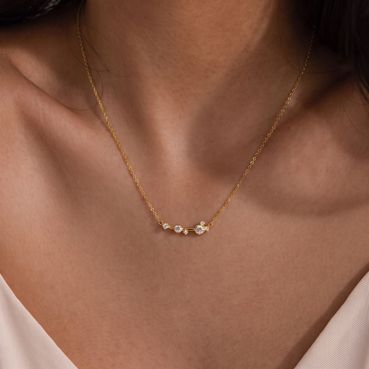 Lumi Crystal Bar Necklace