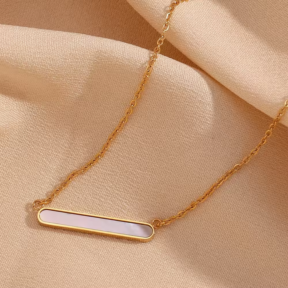 Ivory Sleek Pendant Necklace - Shvetah