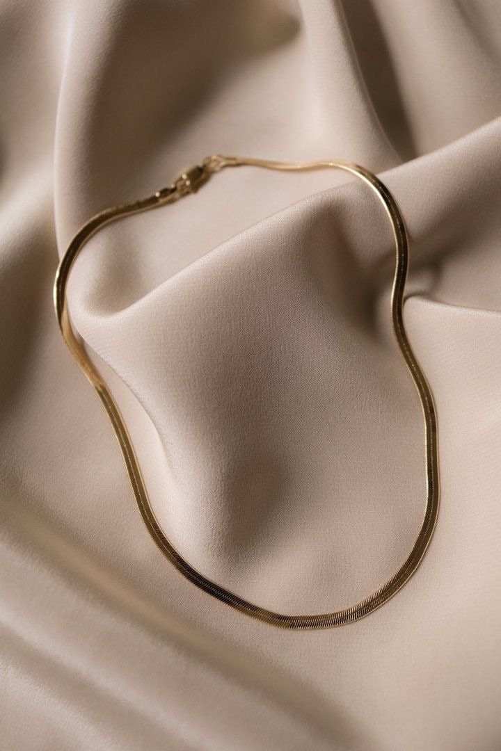 Petite Snake Skin Strand - Shvetah