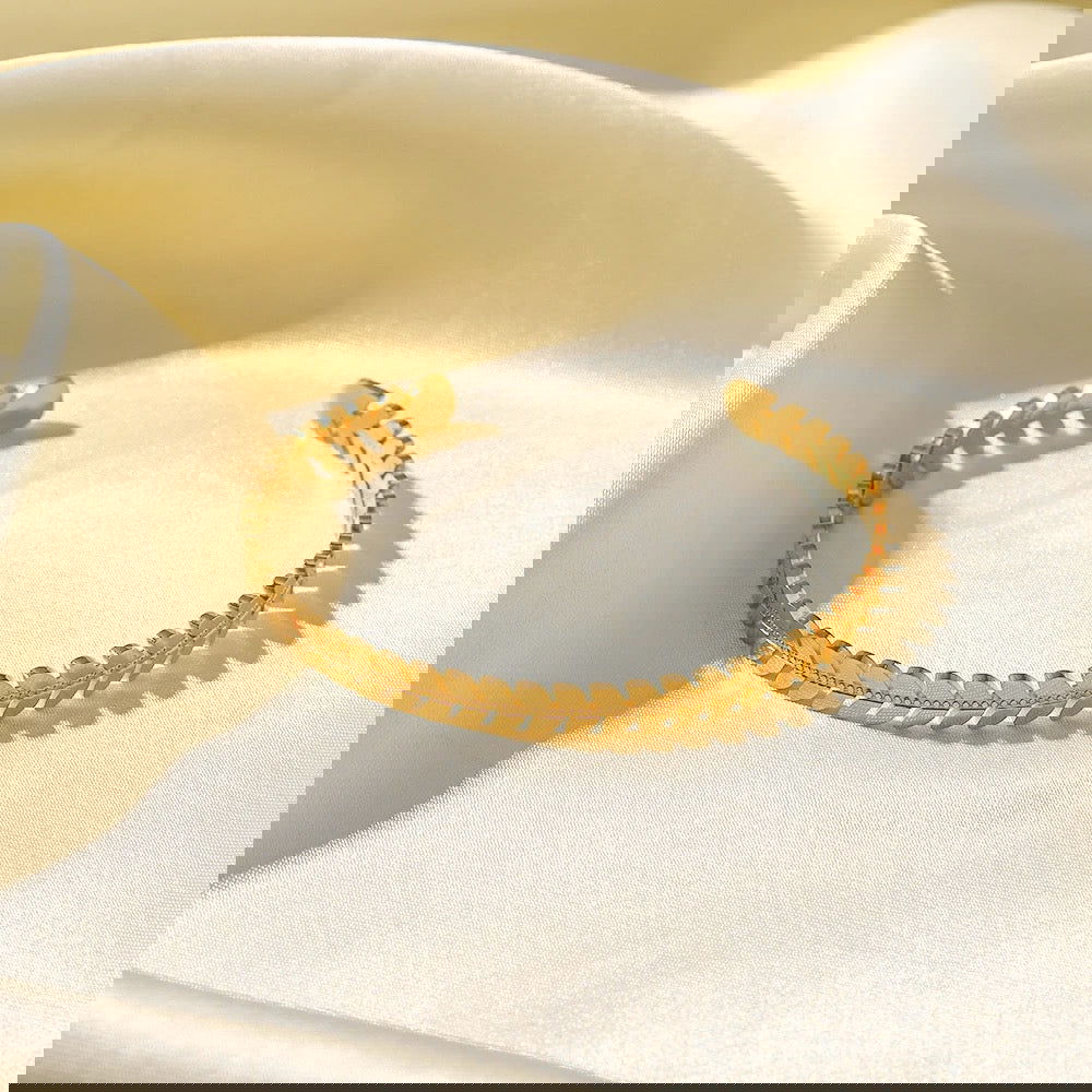 River of Grace Cuff - Shvetah