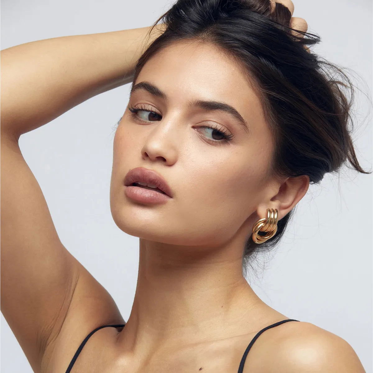 Sera Hoops - Shvetah