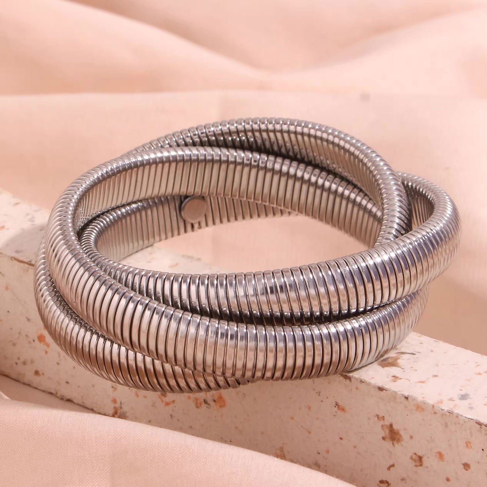 Silver Cascade Wristlet - Shvetah