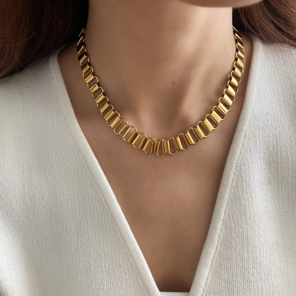 Ira Link Necklace